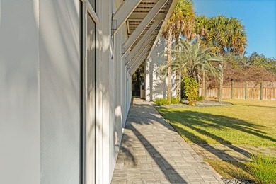 13281 SF Class A 2 story Office building in Blue Mountain Beach - photo 2