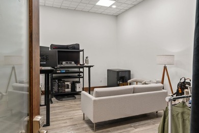 13281 SF Class A 2 story Office building in Blue Mountain Beach - photo 7