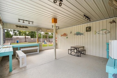 This brick beauty in the heart of Steinhatchee, that's Flood - photo 41