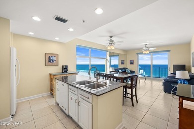 Wake up to breathtaking, unobstructed views of the sparkling - photo 5