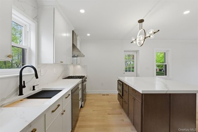 Welcome to Glenwood Lake!! This exceptional, fully renovated - photo 8