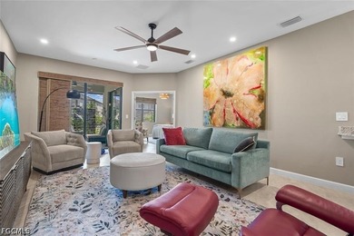 Welcome to the one that sets the standard - a standout villa - photo 13