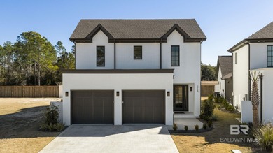 (private lake, pond, coastal) Home For Sale in Gulf Shores Alabama