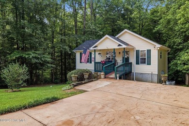 Located in the established Woodbridge Pointe neighborhood, this - photo 3