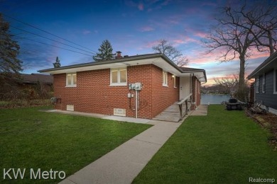 Lake Home For Sale in Waterford, Michigan