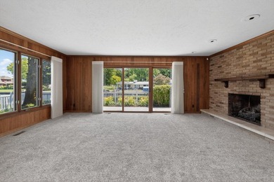 This three-bedroom, two-bath, 2,248-square-foot year-round home - photo 14