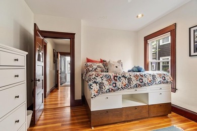 PRICE IMPROVEMENT! Experience refined urban living in North - photo 15
