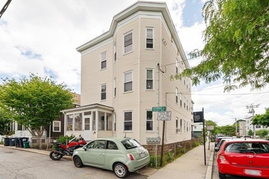 PRICE IMPROVEMENT! Experience refined urban living in North - photo 19