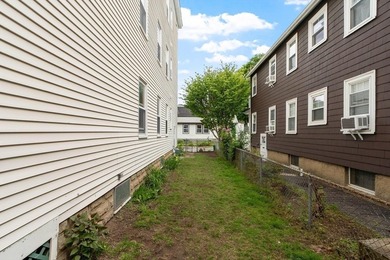 PRICE IMPROVEMENT! Experience refined urban living in North - photo 22