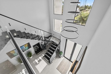 Immerse yourself in modern luxury in this stunning waterfront - photo 39