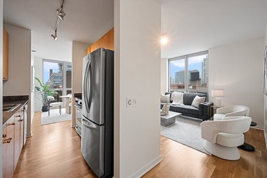 Perched above the pulse of River North at The Grand on Grand - photo 4