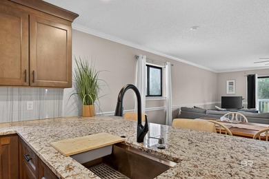 This beautiful 3BR, 3BA townhouse is truly a rare find. The 2nd - photo 21