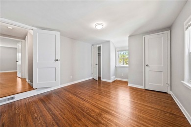 Welcome to 118 Queensboro Rd in Irondequoit - a beautifully - photo 27