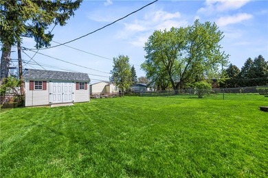 Welcome to 118 Queensboro Rd in Irondequoit - a beautifully - photo 37
