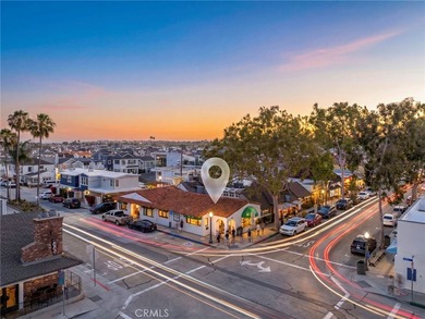 Outstanding mixed-use building in an incredible corner-lot - photo 1