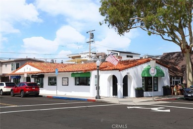 Outstanding mixed-use building in an incredible corner-lot - photo 2