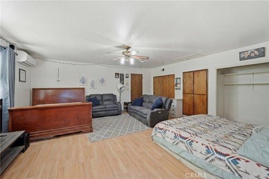 Comfort, Ease, and Spaciousness on Maple Leaf Court. Single - photo 7
