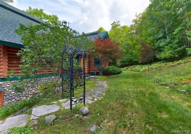 Welcome to your Northern Michigan retreat, an exceptional luxury - photo 12