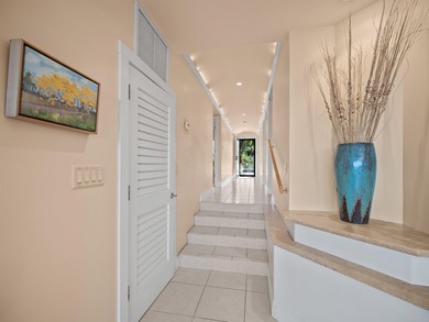 Welcome to one of the most coveted locations at Makena Surf - - photo 19