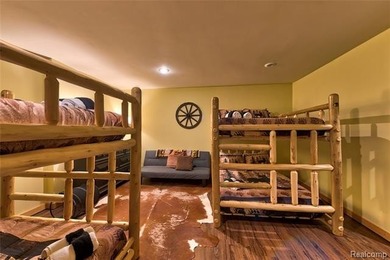 Welcome to your Northern Michigan retreat, an exceptional luxury - photo 22