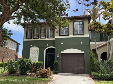 Resort style living in this 4 bedroom, 3.5 bath waterfront - photo 27