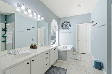 **Exceptional Four-Bedroom Home in Denton, Texas** Welcome to - photo 1