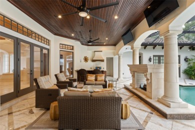 Luxury villa living within the exclusive Gardens of Isleworth - photo 34