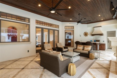 Luxury villa living within the exclusive Gardens of Isleworth - photo 35