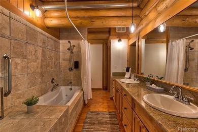 Welcome to your Northern Michigan retreat, an exceptional luxury - photo 39