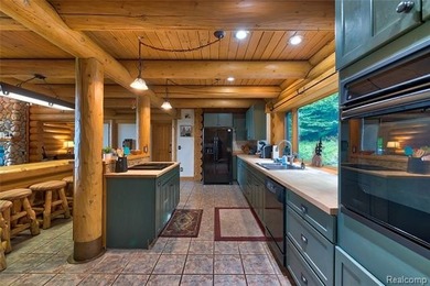 Welcome to your Northern Michigan retreat, an exceptional luxury - photo 41