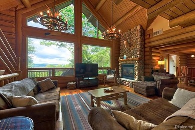 Welcome to your Northern Michigan retreat, an exceptional luxury - photo 49