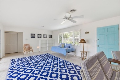 TURNKEY WATERFRONT  PROPERTY -
Exceptional opportunity to - photo 8