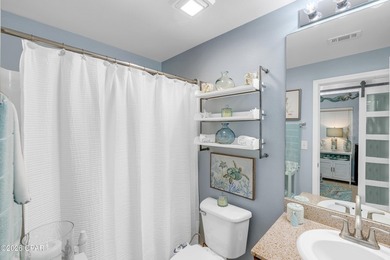 WHIMSICAL COASTAL STYLE. LAKEFRONT BALCONY VIEWS. FIRST - photo 8