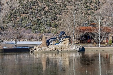 Deep in the spectacular and largely unknown Unaweep Canyon lies - photo 32