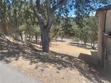 Lake Lot For Sale in Bradley, California