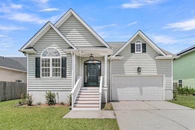 (private lake, pond, coastal) Home For Sale in Huger South Carolina