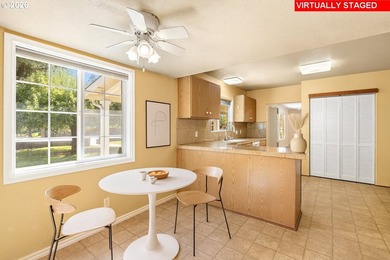 Welcome to a truly special property where privacy, craftsmanship - photo 11