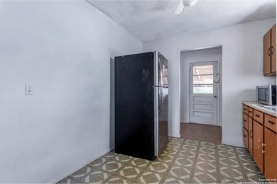 Prime location with Commerical Potential or the perfect Starter