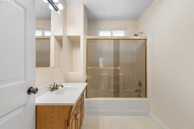 Welcome to a truly special property where privacy, craftsmanship - photo 25