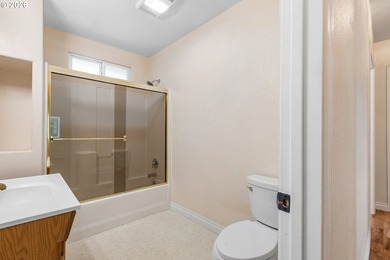 Welcome to a truly special property where privacy, craftsmanship - photo 26