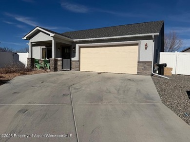 Colorado River Home For Sale in Grand Junction Colorado
