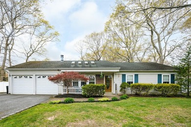 Welcome home to this immaculate and move in ready ranch home in - photo 4