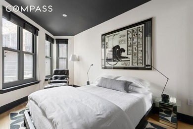 This beautiful duplex offers a rare combination of space, design - photo 9