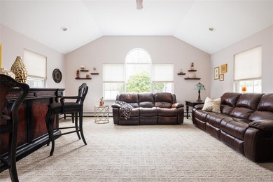 Welcome home to this immaculate and move in ready ranch home in - photo 10
