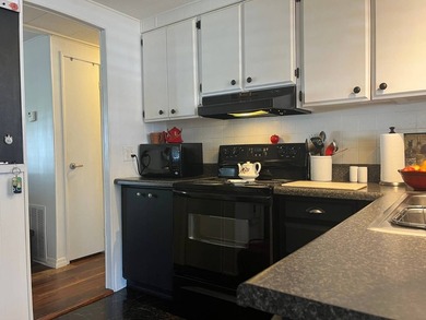 This fully furnished 2 Bed/2 Bath on a corner lot offers a sense - photo 19