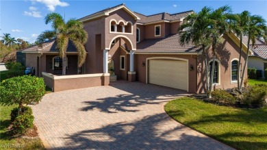 Caloosahatchee River Home Sale Pending in Fort Myers Florida