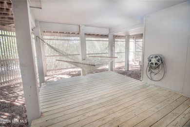Enjoy coastal living at its finest on Figure 8 Island, an - photo 22