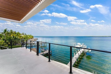 Introducing a remarkable modern bayfront residence in Key Largo - photo 26