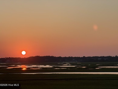 Enjoy coastal living at its finest on Figure 8 Island, an - photo 26
