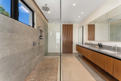 Introducing a remarkable modern bayfront residence in Key Largo - photo 30